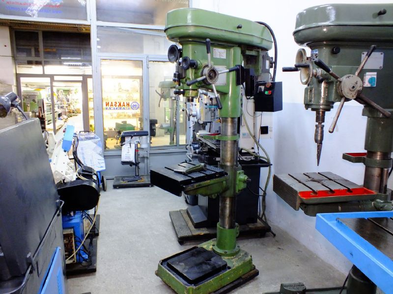 Used 32 mm Drilling Machine with tapping function