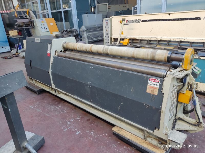 2550 MM X 150 ÇAP X 4MM HİDROLİK 4 TOPLU SİLİNDİR MAKİNASI