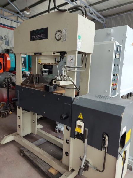 100 TON GEZER KAFA SIFIR AYAR�NDA H�DROL�K AT�LYE PRES�