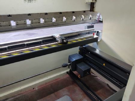 2017 MODEL BAYKAL APHS 3100 x 6 MM x 120 Ton 4 EKSEN DELEM 66 CNC ABKANT PRES