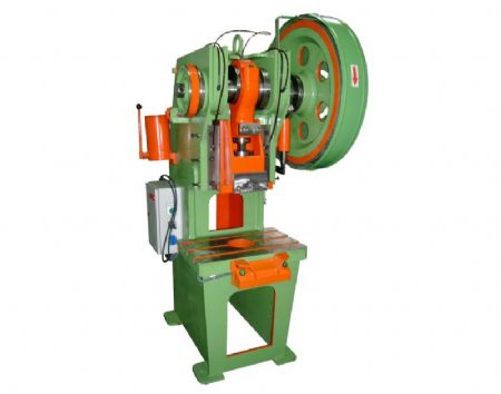 Mekanik Kavramal Pnomatik Sistemli C Tipi Eksantrik Pres Tezgah